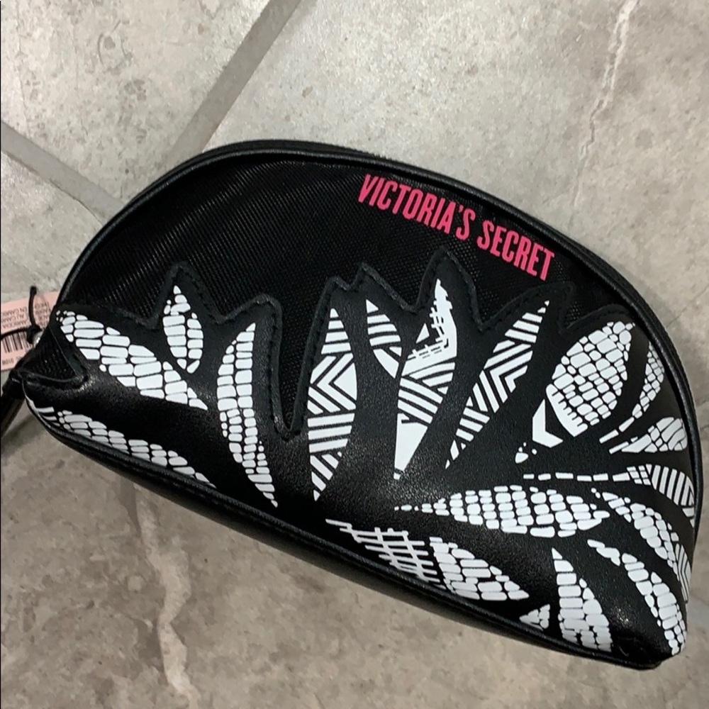Victoria’s Secret pouch